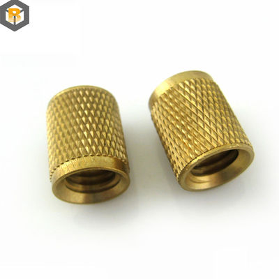 Stahlguss mit Gewindeinsatz Nüsse Messing CNC Drehteil Mikrobearbeitung 0,002-0,01mm Ersatzteil