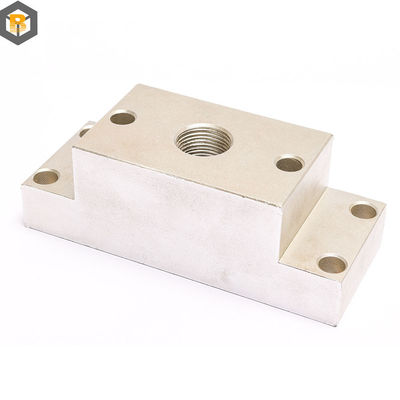 Anpassungen nach 2D/3D/Zeichnung Aluminium-CNC-Bearbeitungsteile