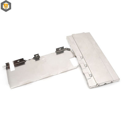 Zubereitungen aus Stahl/Aluminium mit Lasergeschnittenem Kaltroller