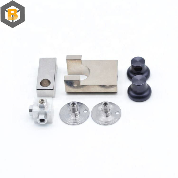 Vertikale Druckkammer Customized Aluminiumlegierung Druckguss Ersatzteil für CNC-Bearbeitung